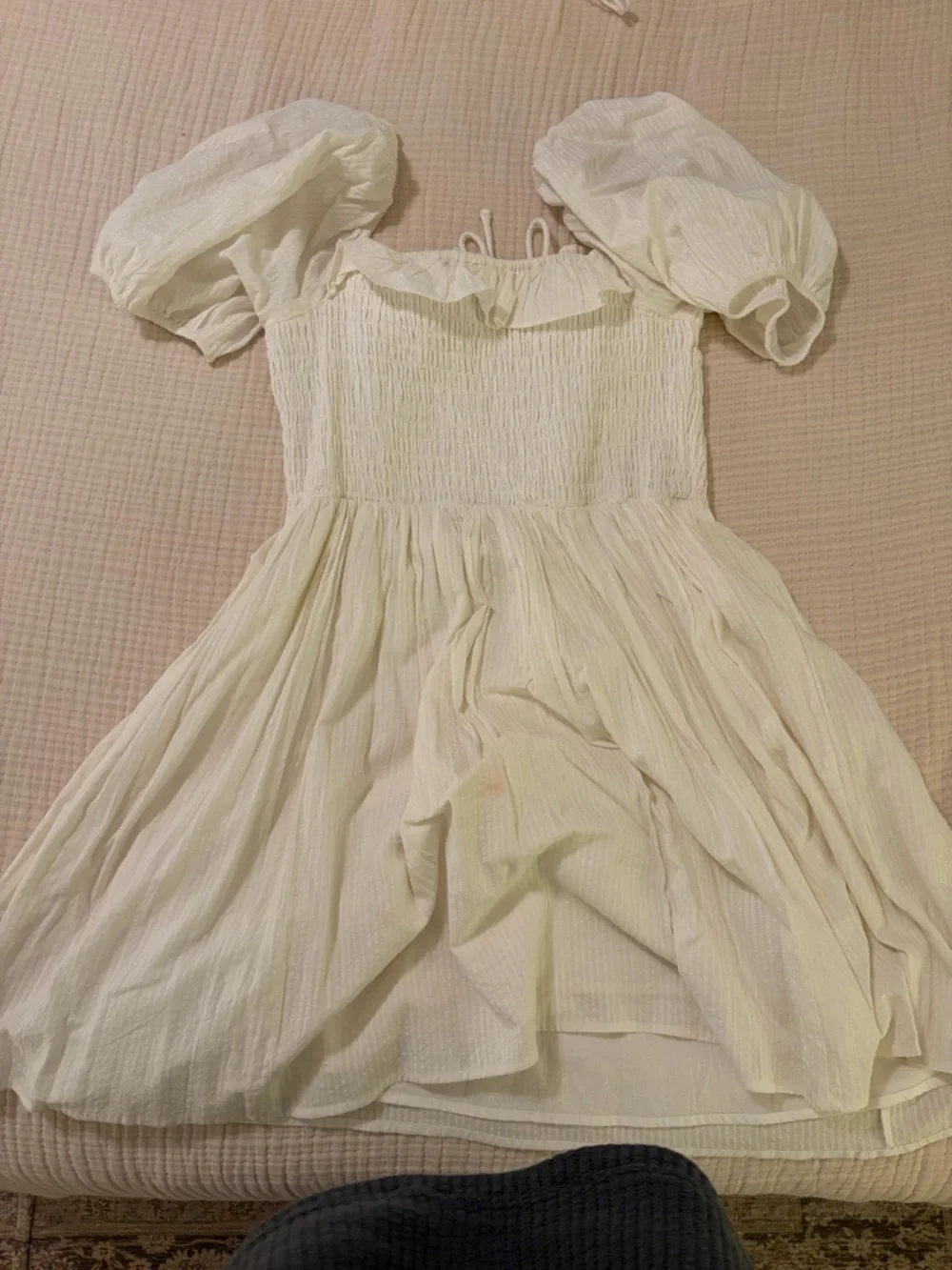Abercrombie & Fitch Cream Puff Sleeve Smocked Sundress - Picture 3 of 4